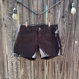 Unionbay Women’s Black Utility Style Shorts Size 7 (juniors) women’s medium